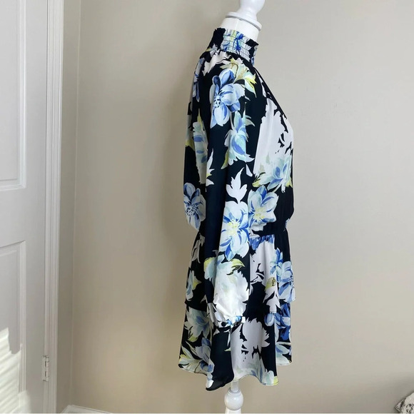Yumi Kim Class Act Floral Mock Neck Keyhole Back Tiered Long Sleeve Dress Small - Picture 9 of 16